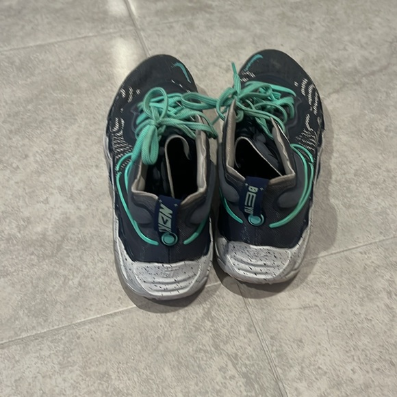 Nike gt air zoom basketball shoes - Picture 2 of 4